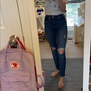 Levi’s super cute skinny jeans!